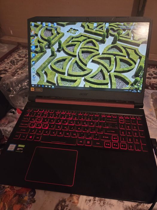 Игровой ноутбук Acer Nitro 5.