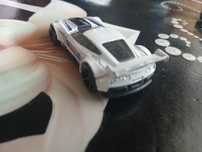 Vând mașinuța Hot Wheels Corvette C7.R TM GM,scara 1:64