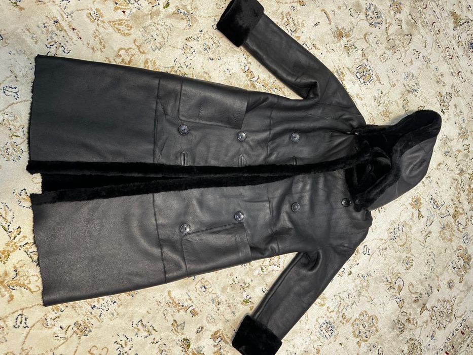 Продам натуральную двухстороннюю дубленку