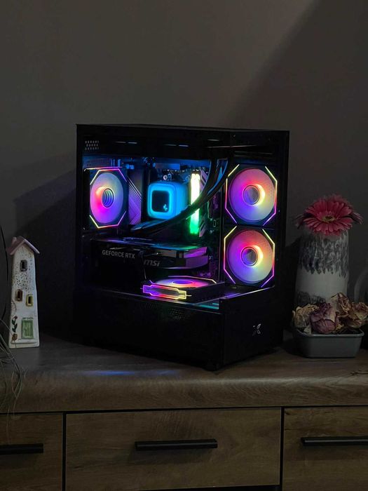 Компютър - /AM5 B650/Ryzen 7 7700/RTX 5070/32GB DDR5/1TB nVme/850W/