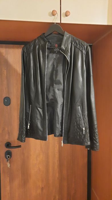 Дамско яке от еко кожа