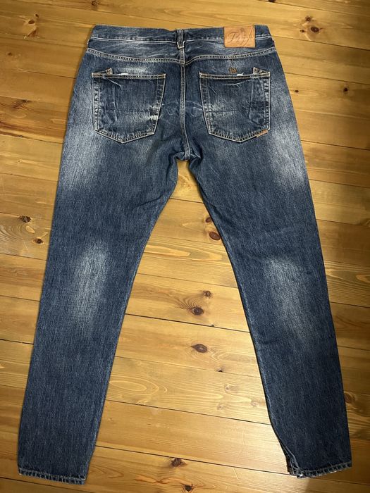 Мъжки дънки без марка