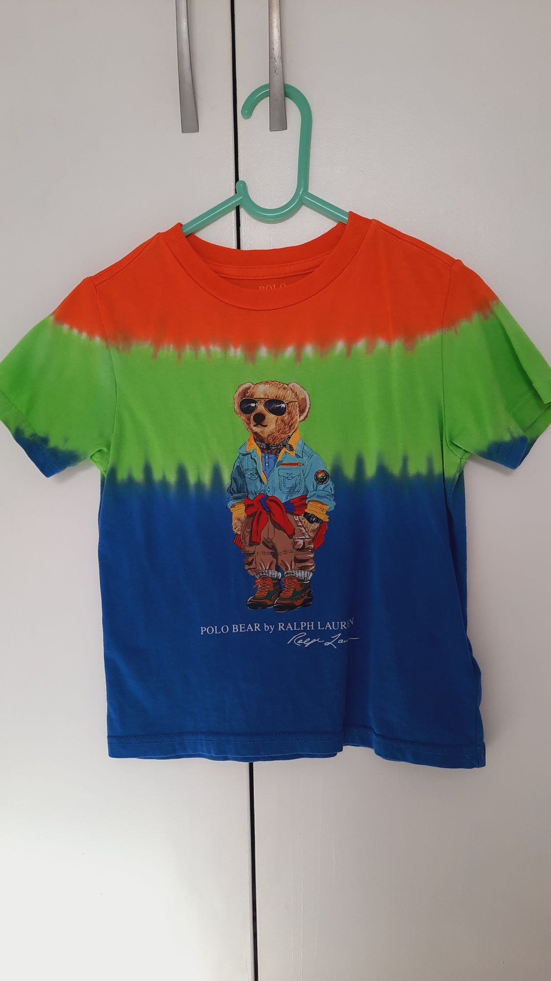 Set tricou și pantaloni scurti