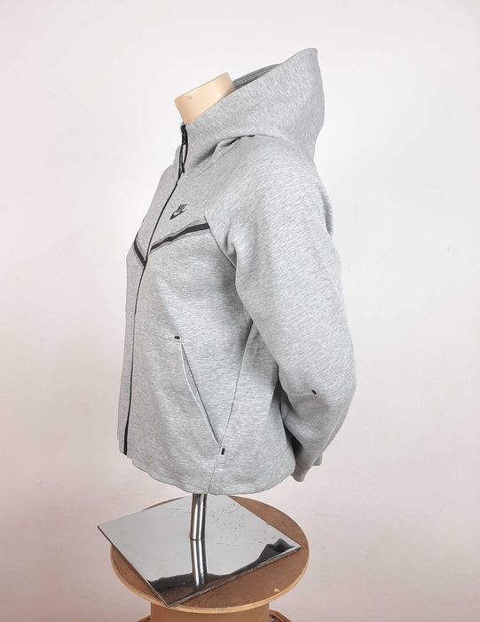Nike Tech Fleece Windrunner - Оригинално дамско горнище размер S
