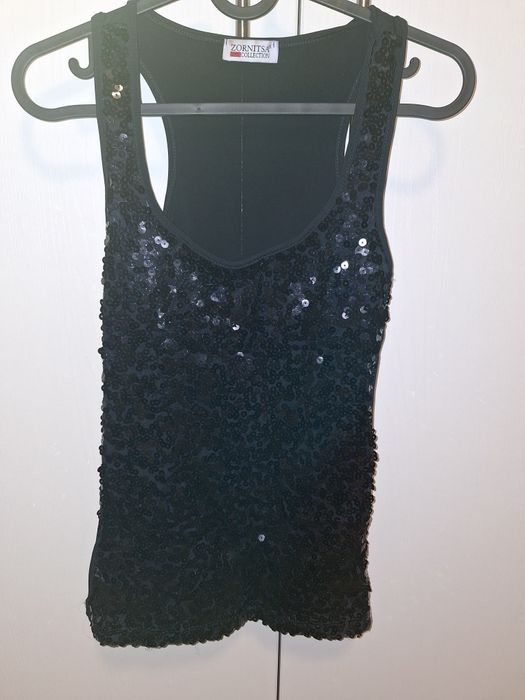 Рокля и топ с пайети +подарък ръкави  Обща цена 20лв