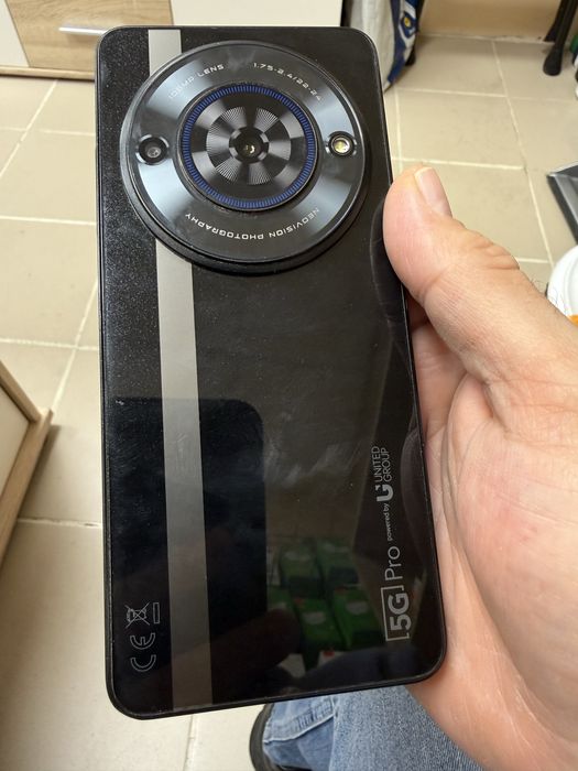 5G UG Phone U25 6/256gb - на 3 месеца, перфектен