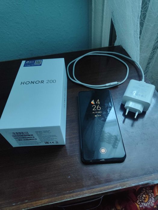 Honor 200 sotiladi