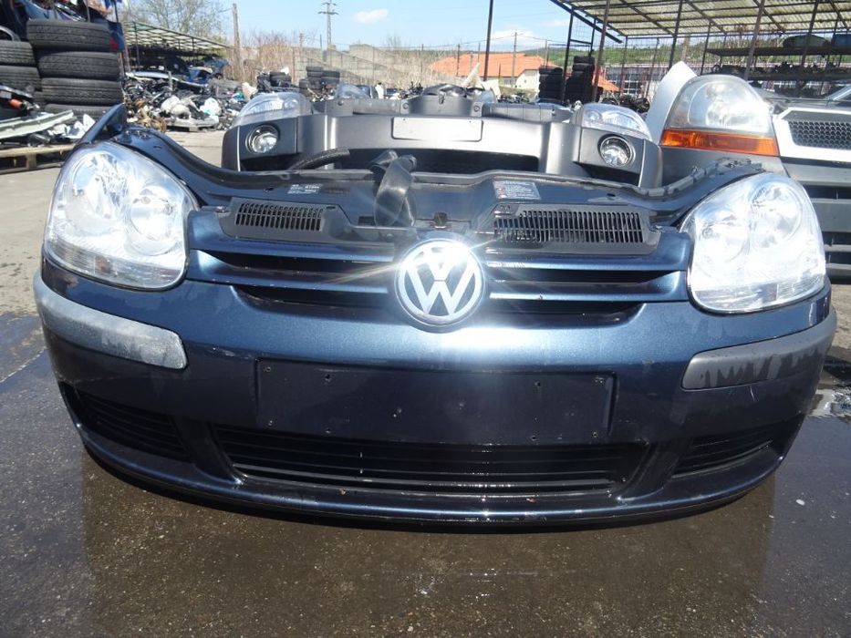 Vand Fata Competa Volkswagen Golf 5 din 2007 volan pe stanga
