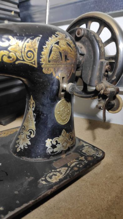 Vând Mașină de Cusut Veche Vintage Frister & Rossmann - Piese/Colecție