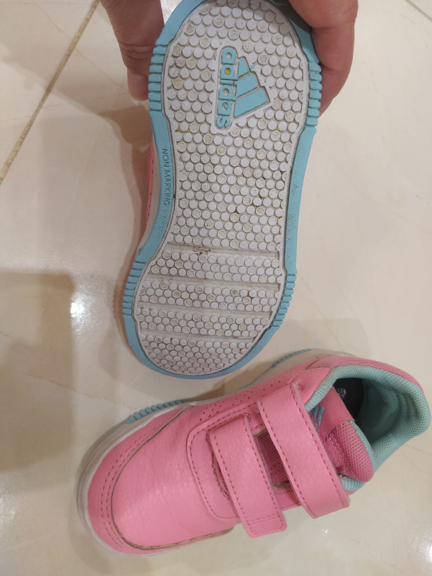Детски маратонки adidas