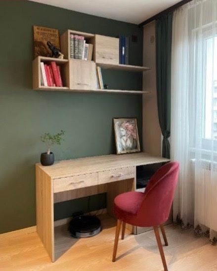 Дава се под наем Тристаен апартамент в София, Център - 105 кв.м за 561 € - Снимка #1