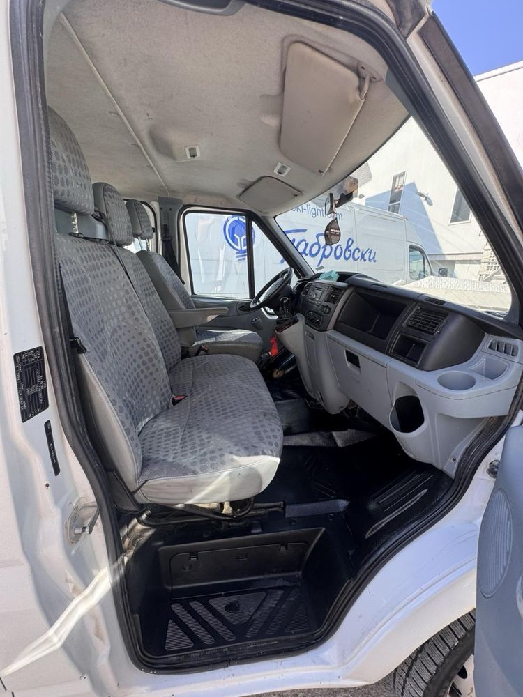 Ford Transit, 2.4 TDCI 6 места