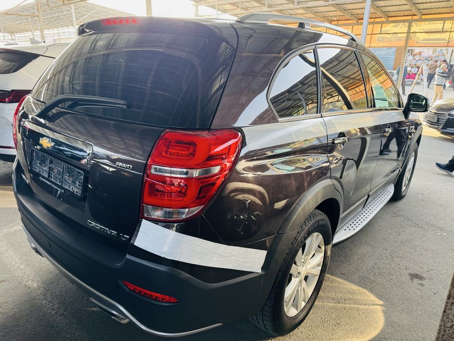 Chevrolet Captiva-4, bir qo’l, toza