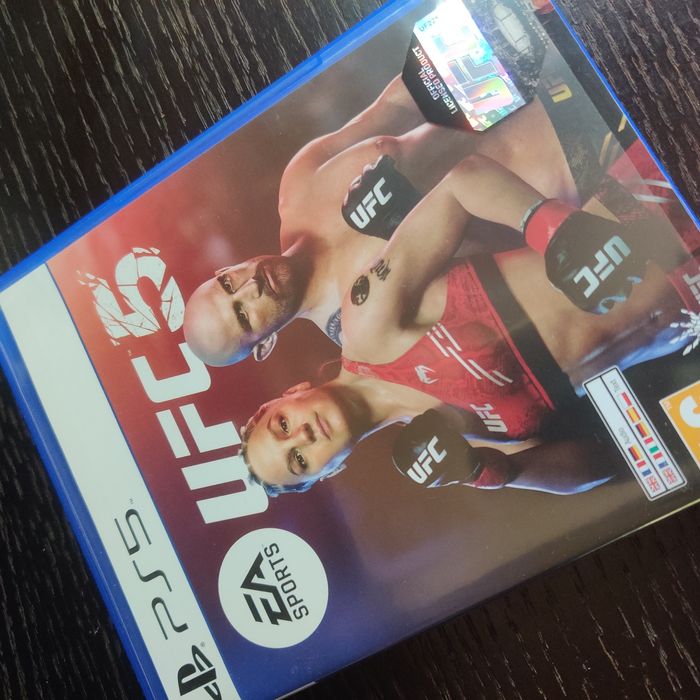 UFC 5 за PS5 2025