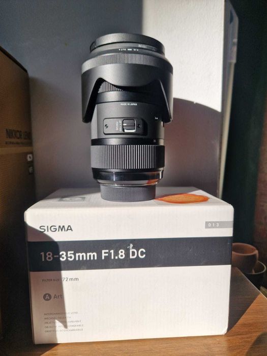 Sigma 18–35mm f/1.8 DC HSM Art – Nikon F mount Impecabil, cutie, husa