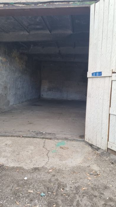 Сдаётся бокс в городе