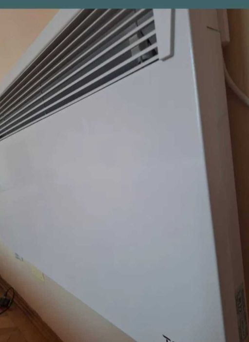 Vând convertoare electrice Tesy,2 de 2000 w si 2 de 1500w.