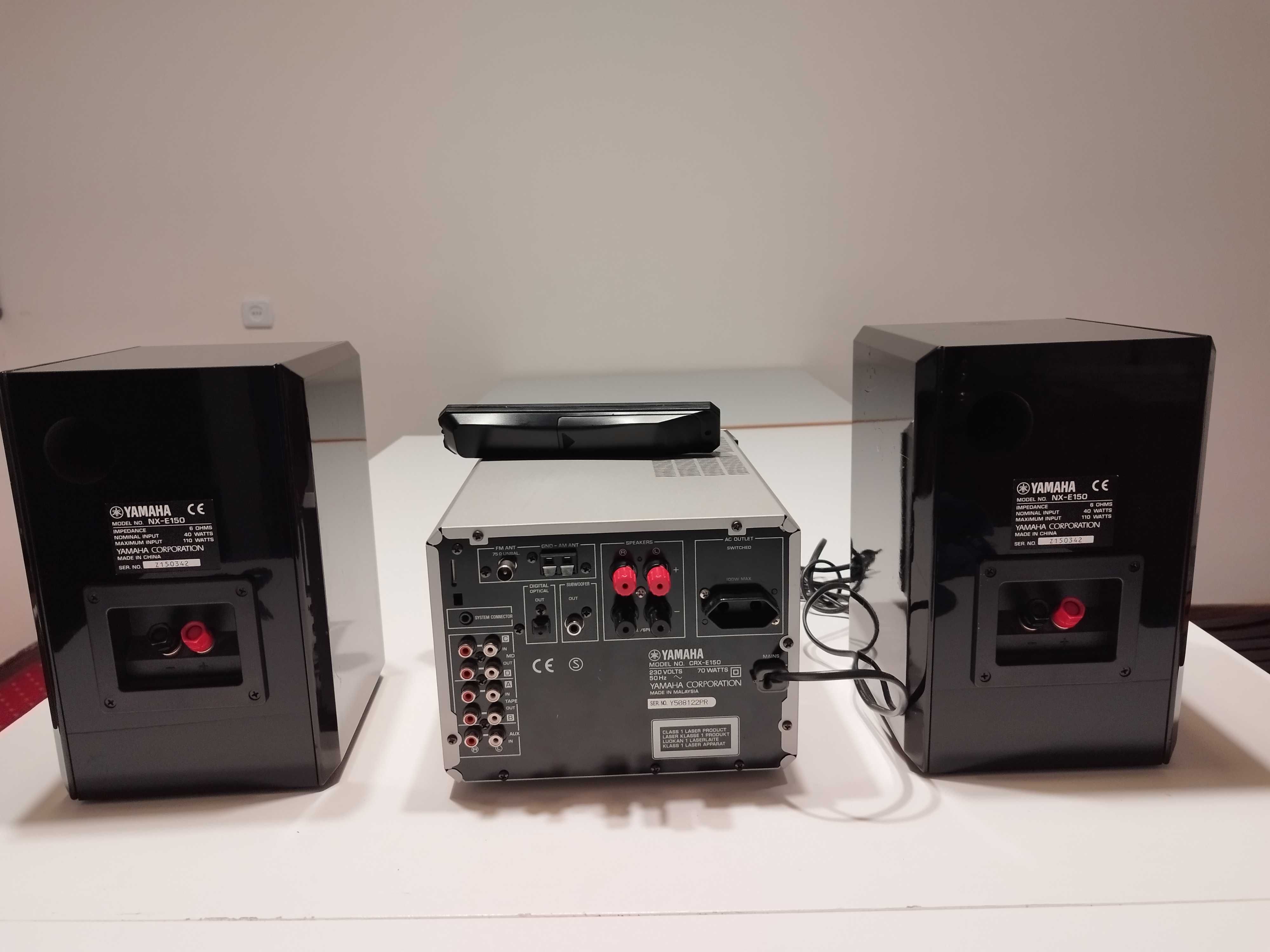 Combina YAMAHA CRX-E150 (CD/Tuner/Amplificator/Boxe) - Perfecta