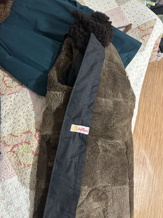 Отдам две шубы бесплвтно