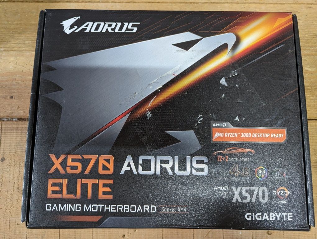 Placa de baza GIGABYTE X570 AORUS ELITE, Socket AM4