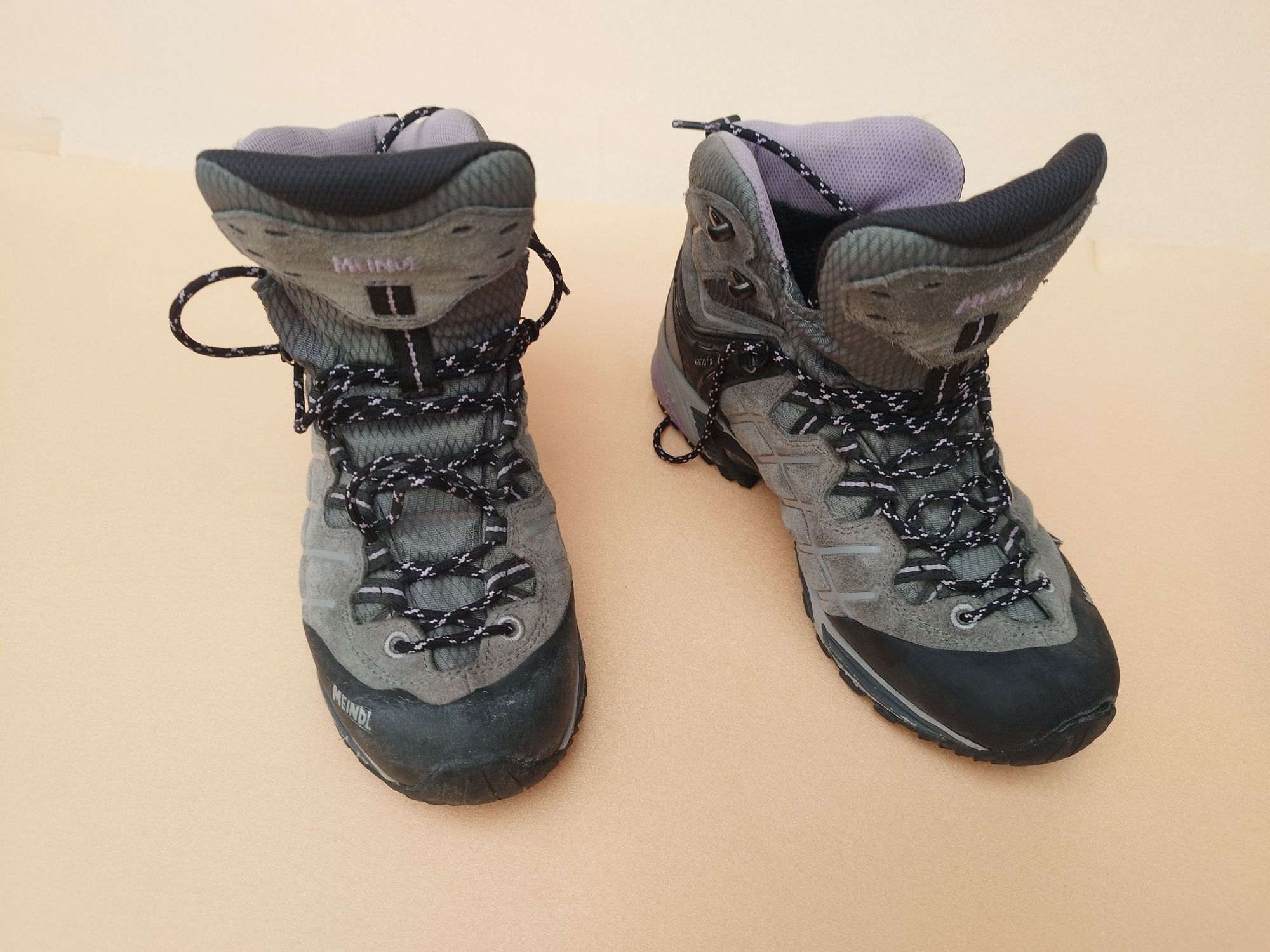 Bocanci drumeție/ munte/ trekking Meindl Kapstadt GTX, Vibram, 38-39