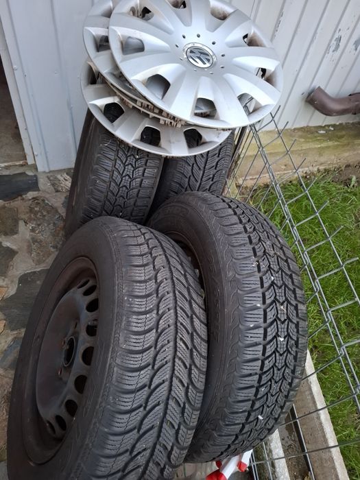 Jante tablă,195/65/15 + 4 cauviucuri+4 capace