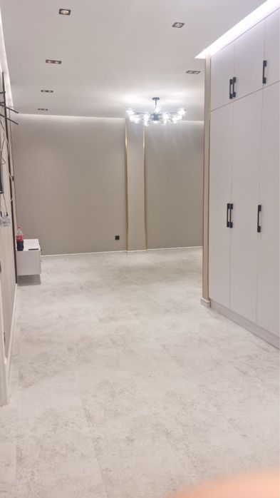 Юнусабад 11-квартал 3/3/10 ЖК Комфорт хаус. СРОЧНО