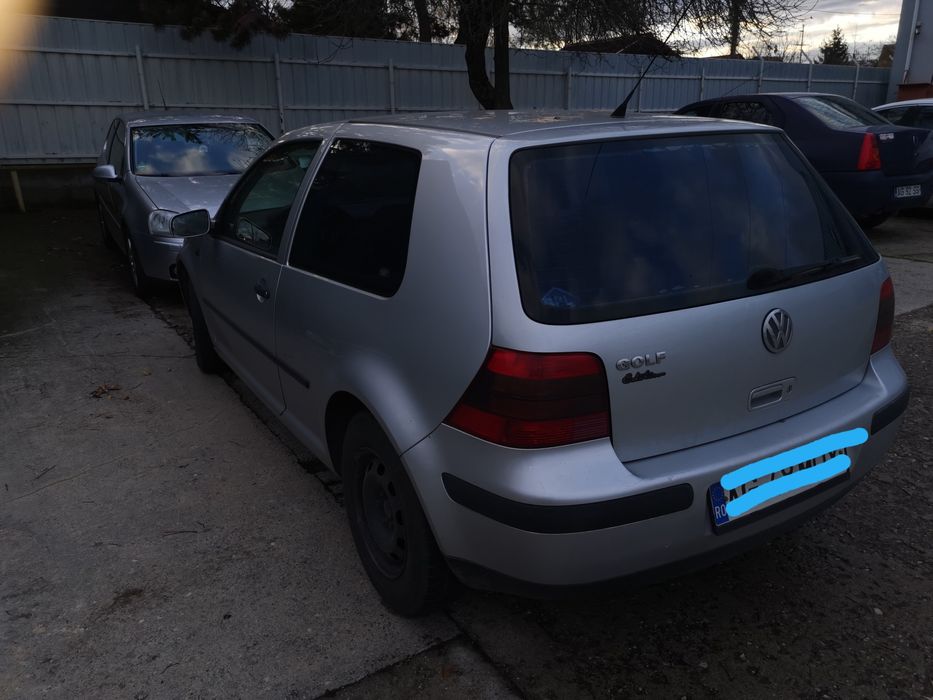 Volkswagen Golf 4, benzina și gpl, an 2002