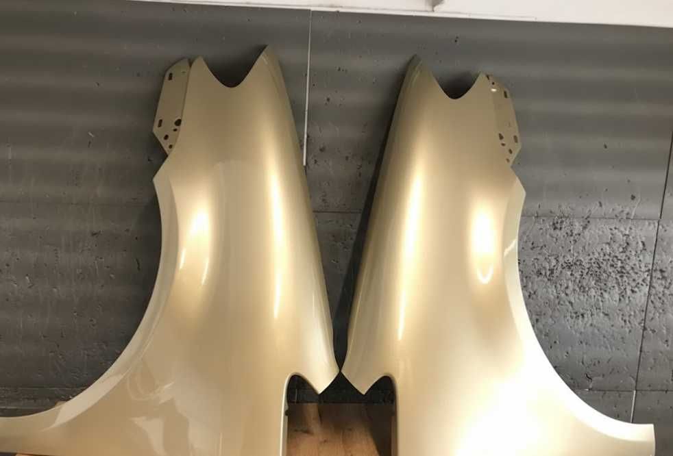 Aripa Fata Dreapta & Stanga VW Touran An 2007-2014 (LR7L (Auriu))