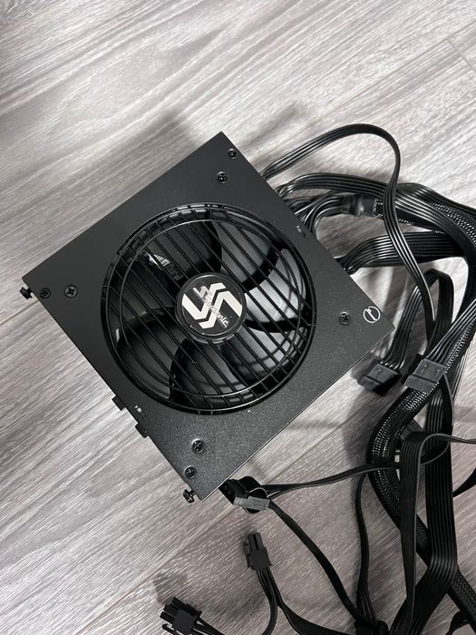 sursa seasonic focus gx series 80 plus gold 650w  fully modular noua