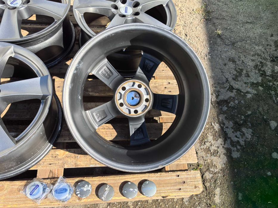 17 цола 5 х 108 мм ФОРД / Волво - 7,5 Инча - ЕТ 55