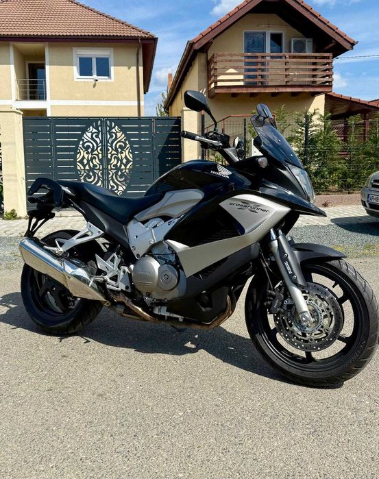 Honda VFR 800X Crossrunner ABS NC 700 X 16.000km