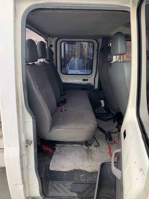 Dezmembrez FORD TRANSIT DOKA basculabil 2.4 TDE 125 CP DOFA 2004