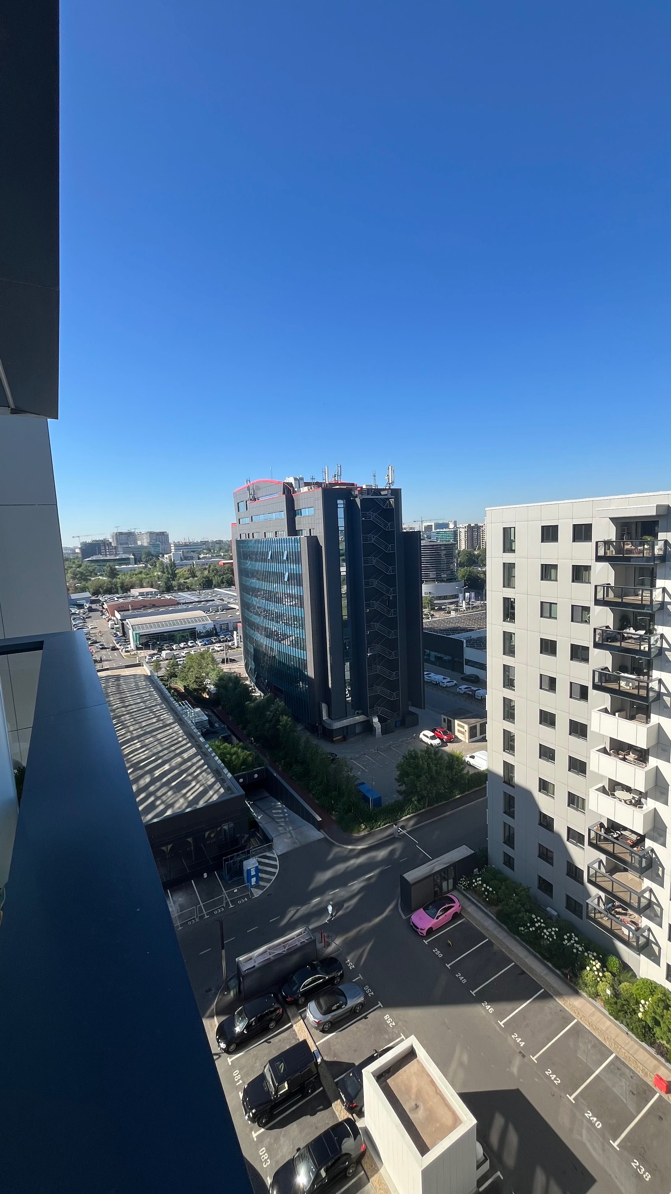 Studio modern de închiriat – localizare superbă, gata de mutare
