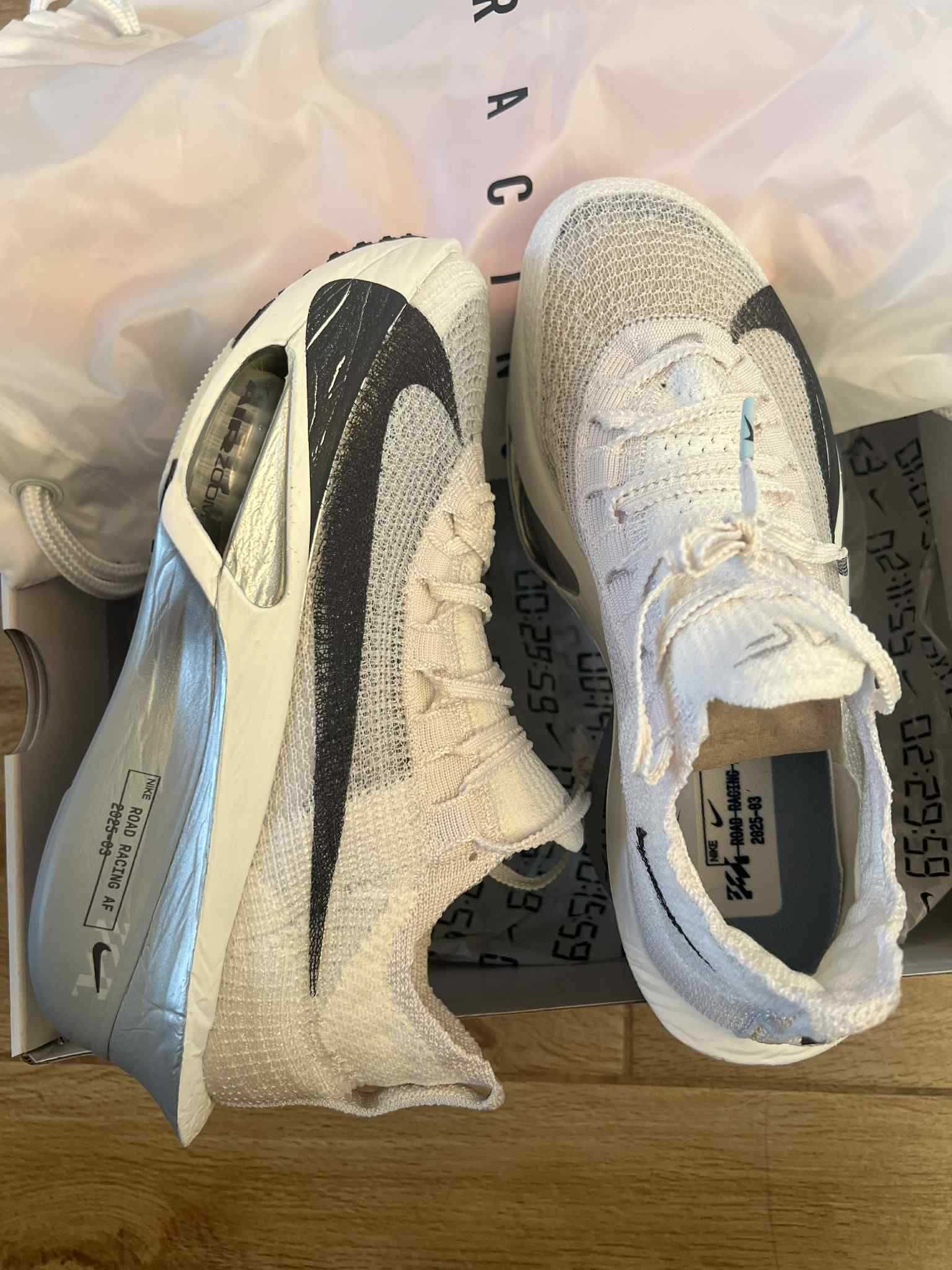 100% Оригинални Nike Alphafly 3 - в номер 38-24 см стелка