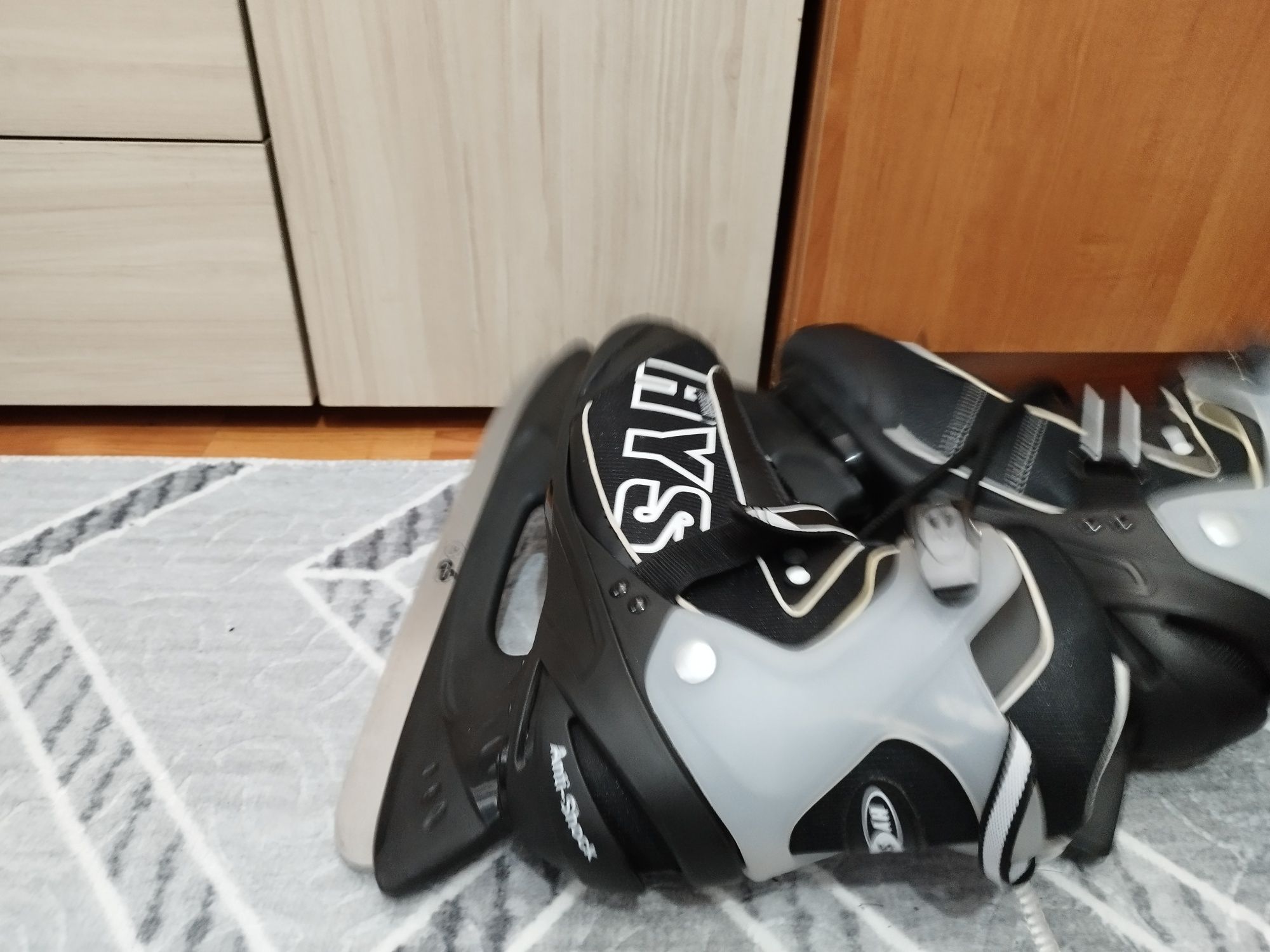 Кънки на лед HY SKATE