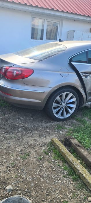 Dezmembres Volkswagen Passat CC