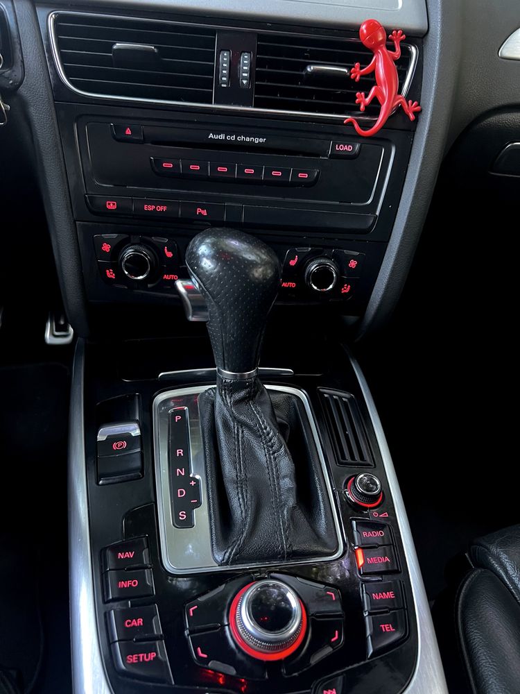 Audi A4 b8 S-Line 3.0