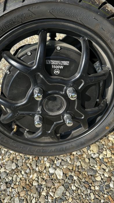 Scooter electric categoria a1 ori B