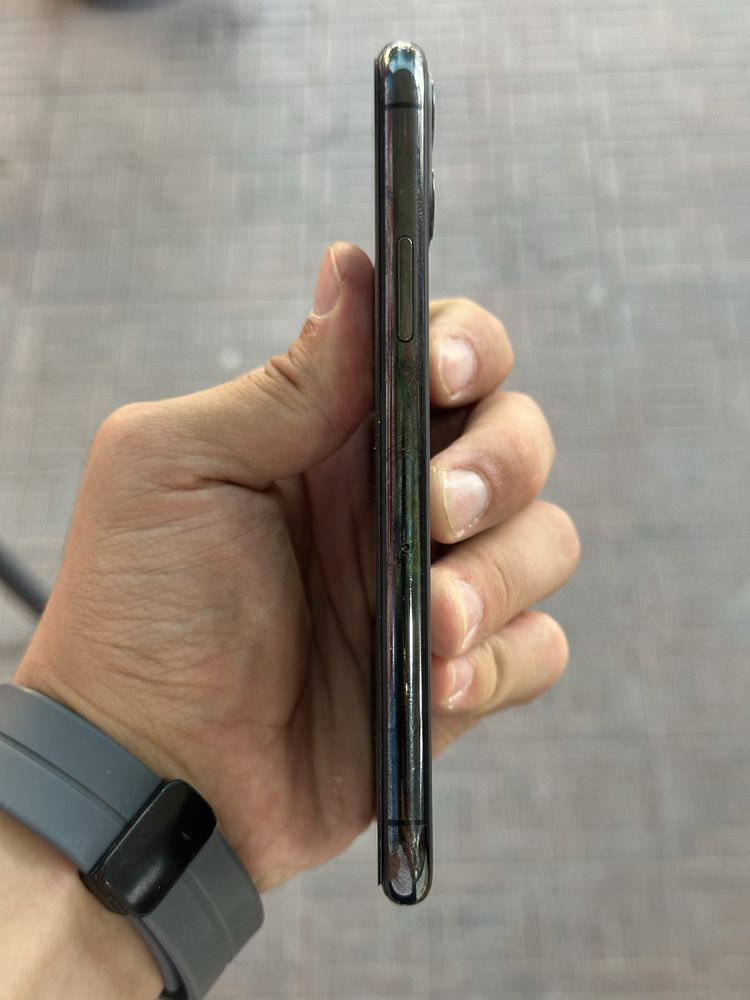 iPhone 11 pro 64 gb 78%