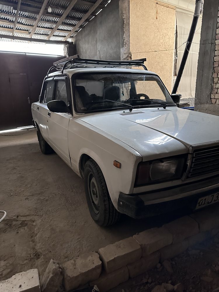 Vaz 2107 Sotiladi