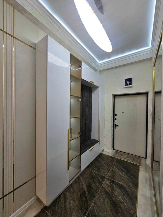 -НОВОСТРОЙКА 3/4/8 Евроремонт 78м² Упакована Ц-Квартал ГорГаи Продажа