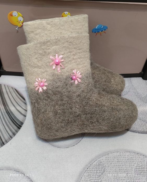 Продам валенки на девочку