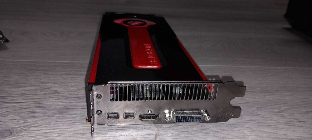 Placa video AMD Radeon HD 7870 2gb 256-bit GDDR5, impecabila