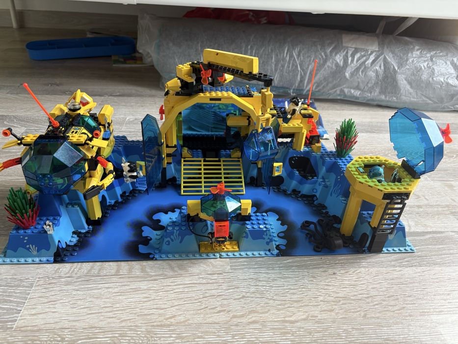 Продавам Lego 6195