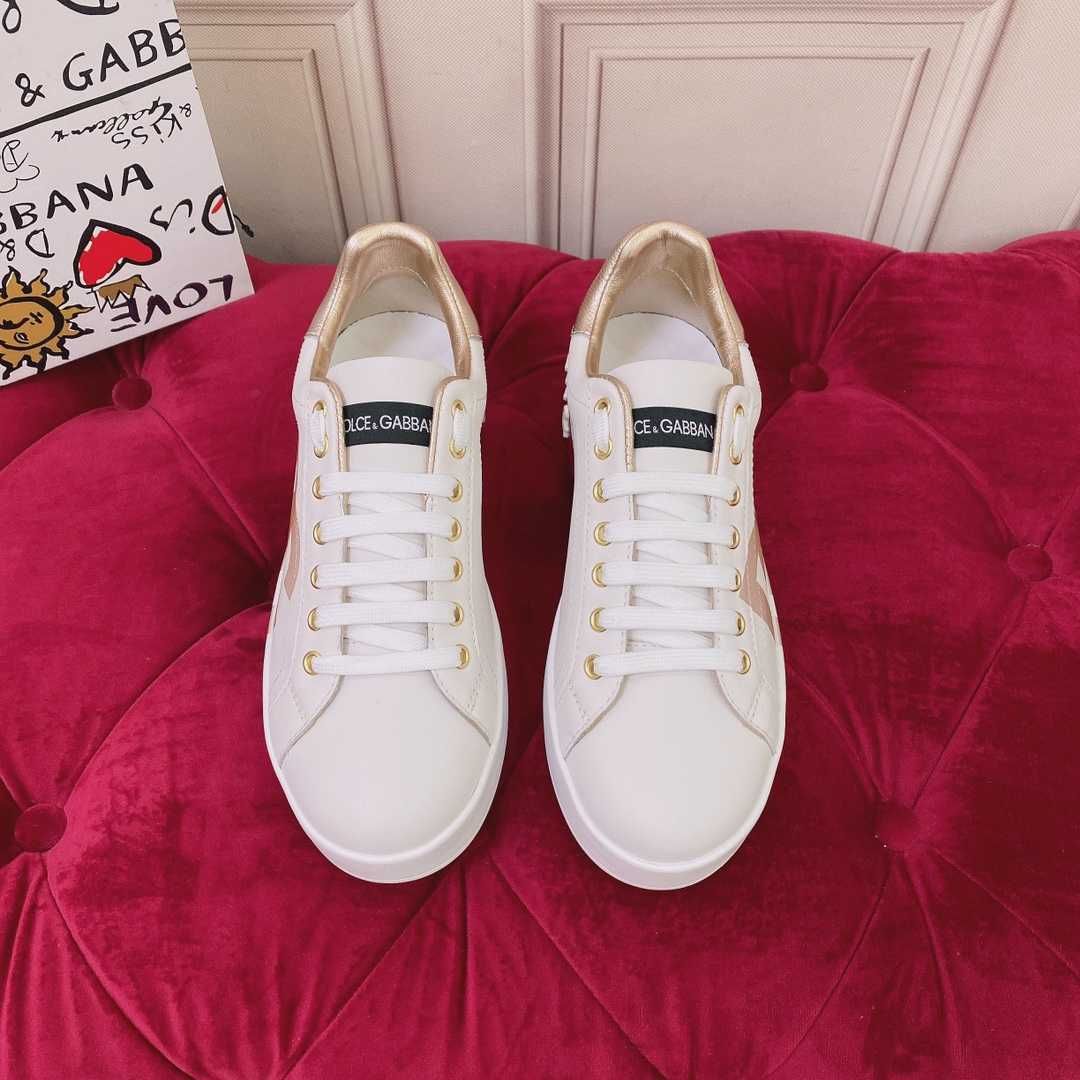 Dolce Gabbana Sneakers / Se aduc cu precomanda / SE PERCEPE AVANS