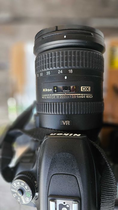Nikon D7500 +Nikkor 18-200mmDX VR