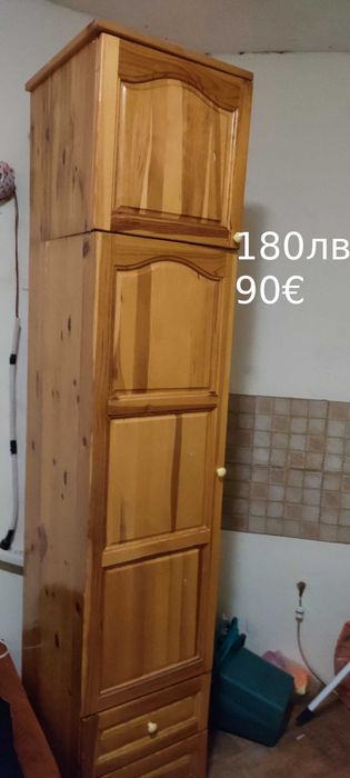 Шкафчета и етажерки