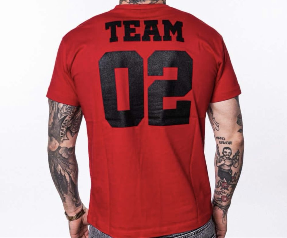 Тениска team 02, всекиму своето.
