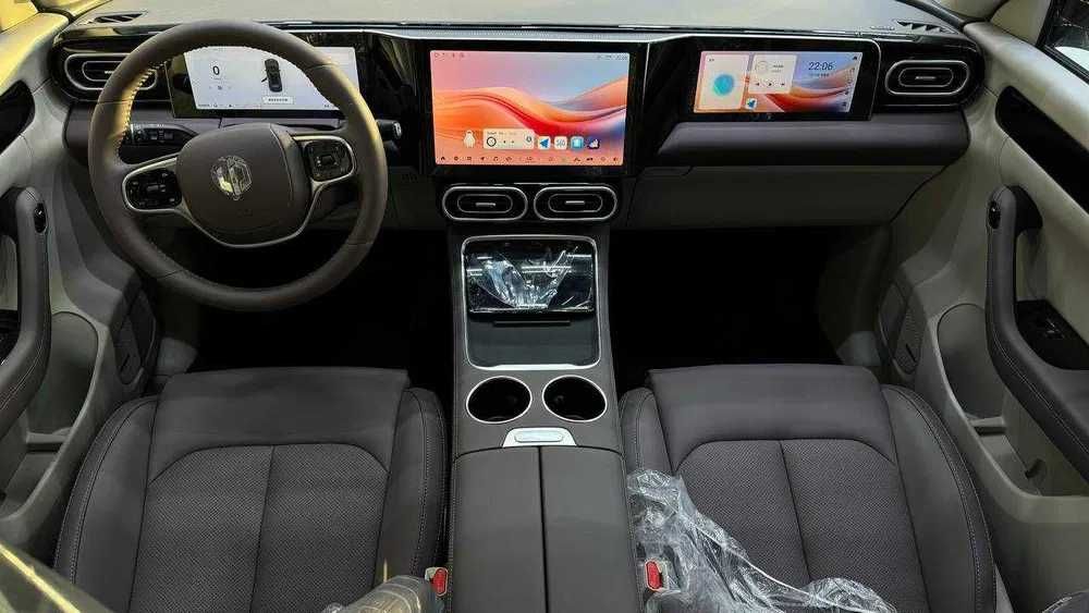 C11 leapmotor Hybrid 2025